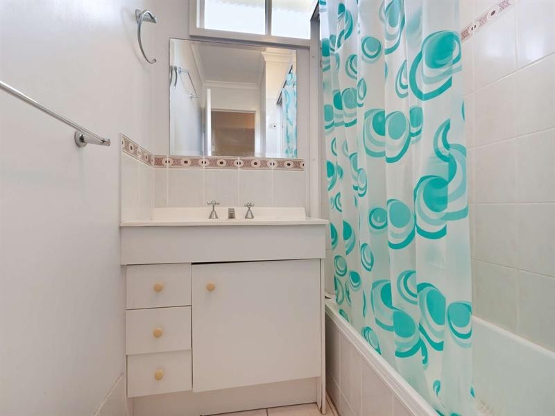 57 Kern Brothers Drive, Kirwan QLD 4817