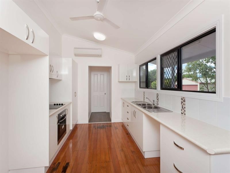 9 Fanning Court, Balgal Beach QLD 4816