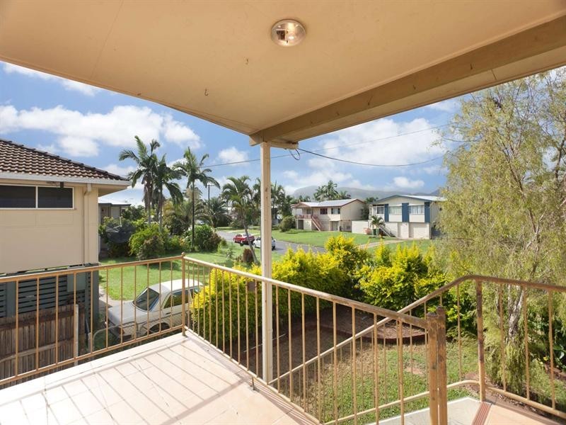 23 Crocker Street, Heatley QLD 4814
