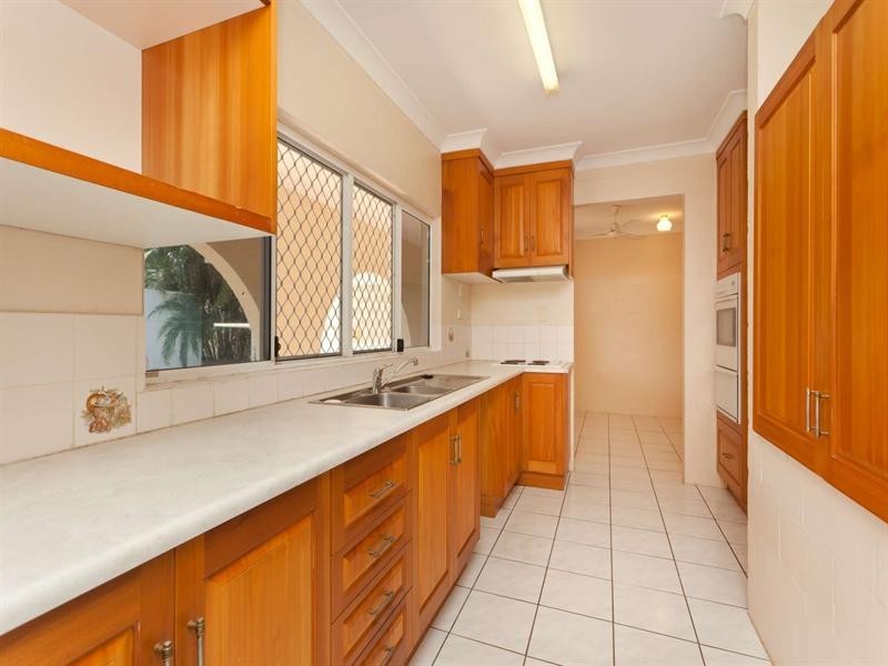 108 The Esplanade, Toolakea QLD 4818