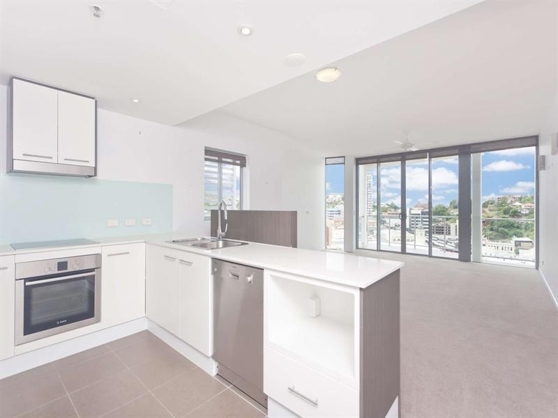 1201/2 Dibbs Street, South Townsville QLD 4810