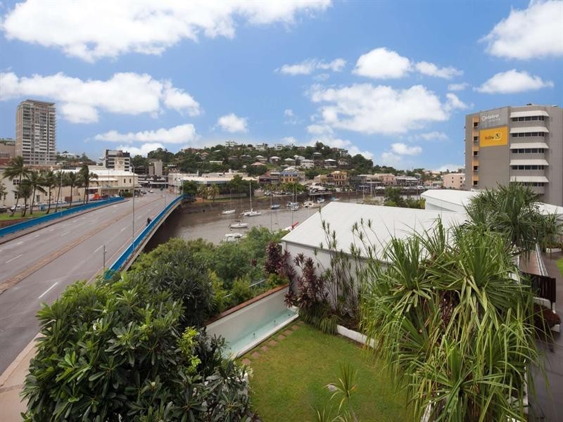 407/2 Dibbs Street, South Townsville QLD 4810