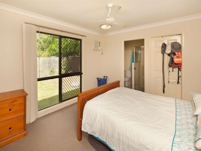 16 Balsam Street, Bushland Beach QLD 4818