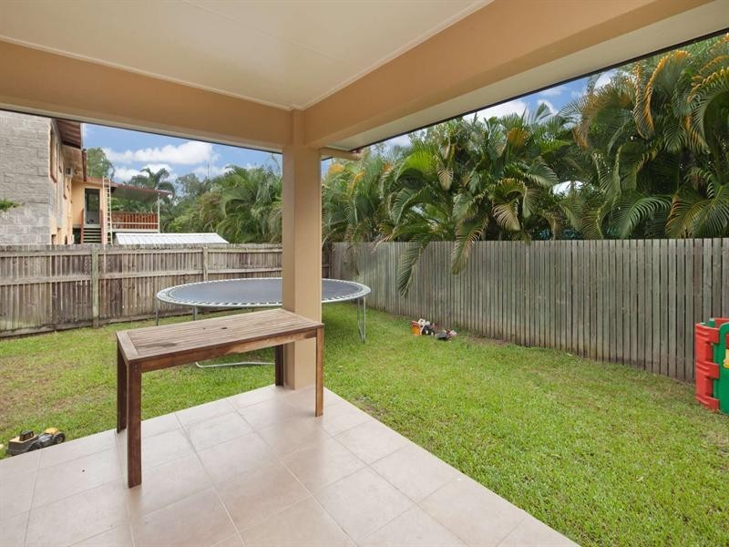 16 Balsam Street, Bushland Beach QLD 4818