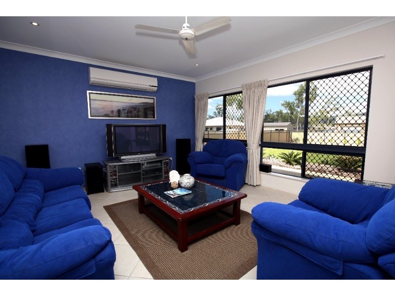 27 Tennessee Wy, Kelso QLD 4815