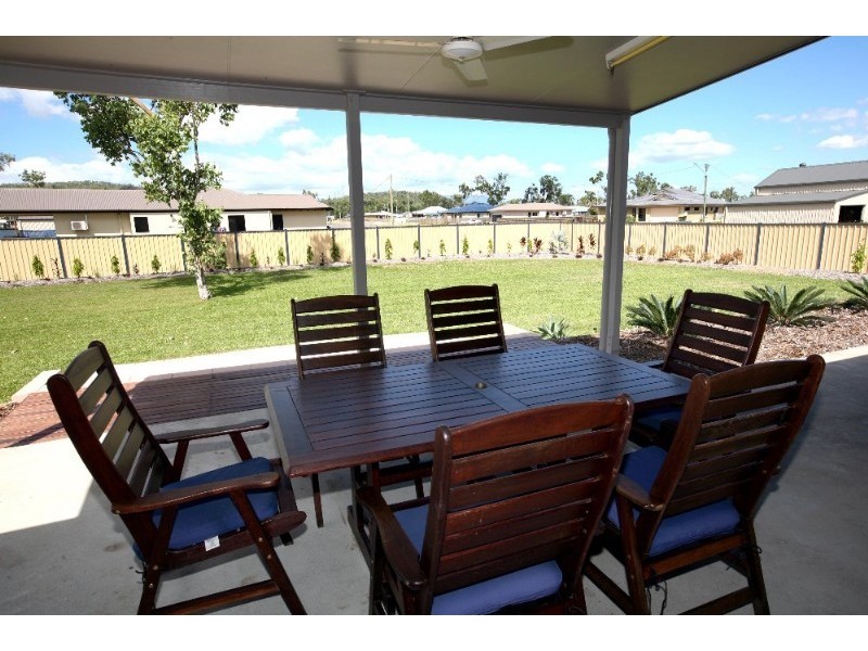 27 Tennessee Wy, Kelso QLD 4815