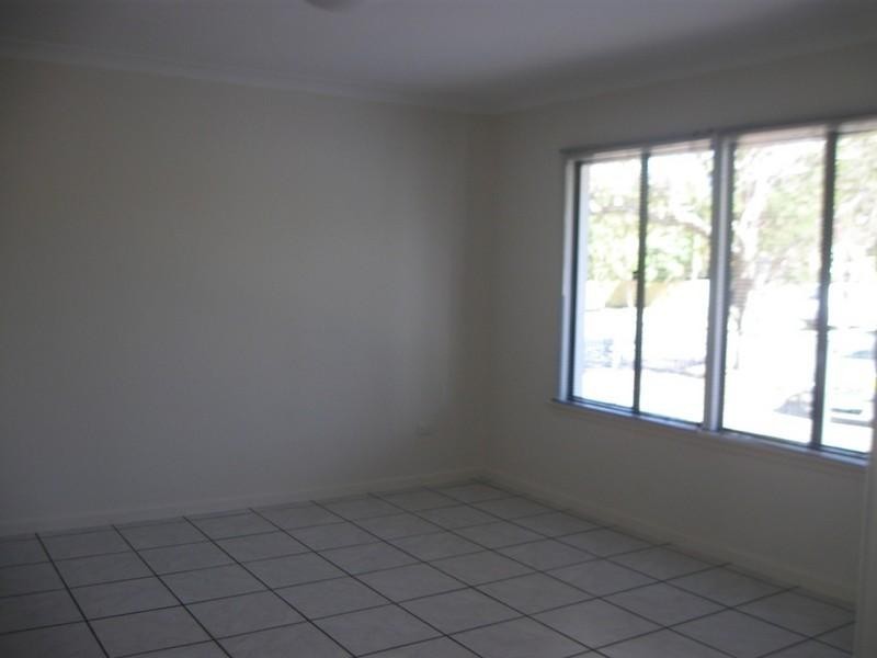 31 Howitt Street, North Ward QLD 4810