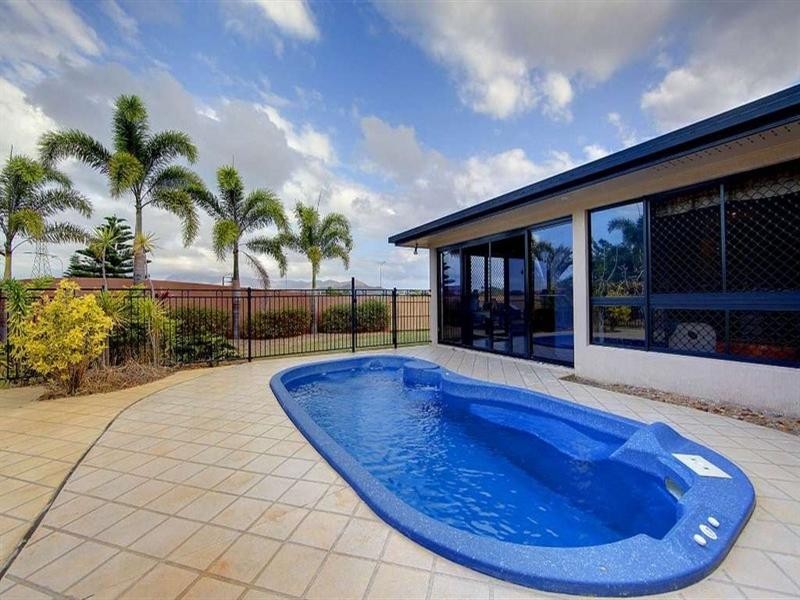 Mount Louisa QLD 4814