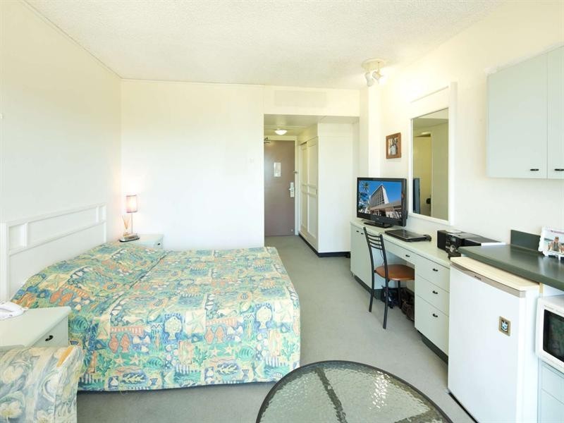 303/75 The Strand, North Ward QLD 4810