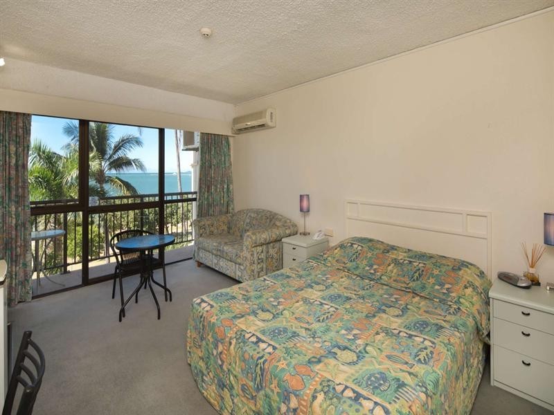 303/75 The Strand, North Ward QLD 4810