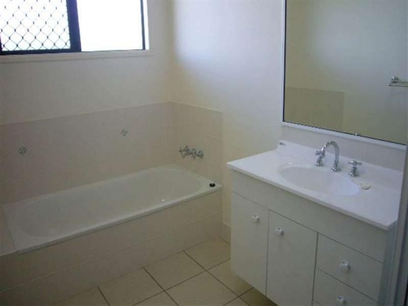 Kirwan QLD 4817