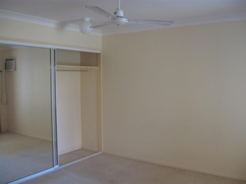 17 Milgate Crescent, Kirwan QLD 4817