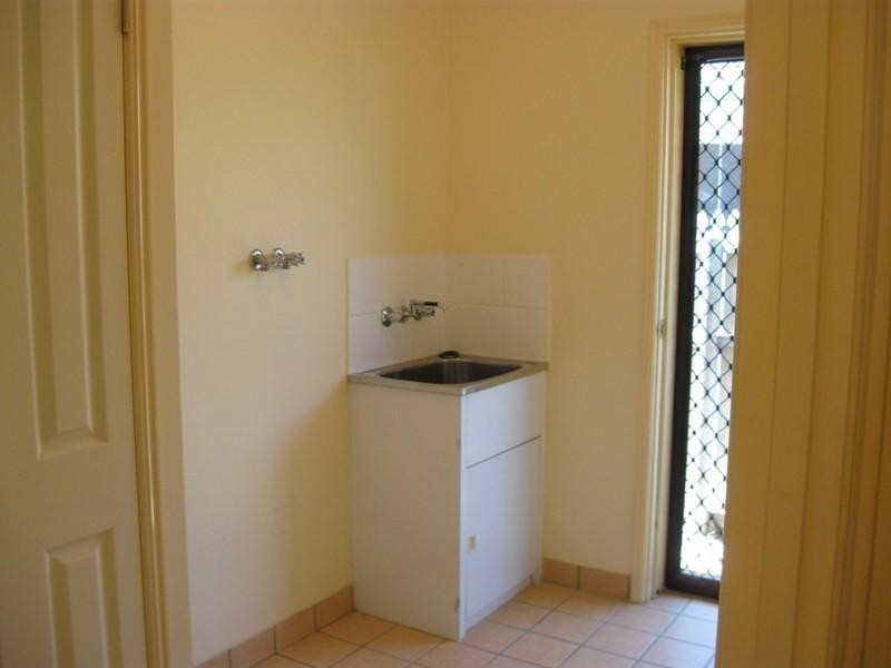 17 Milgate Crescent, Kirwan QLD 4817