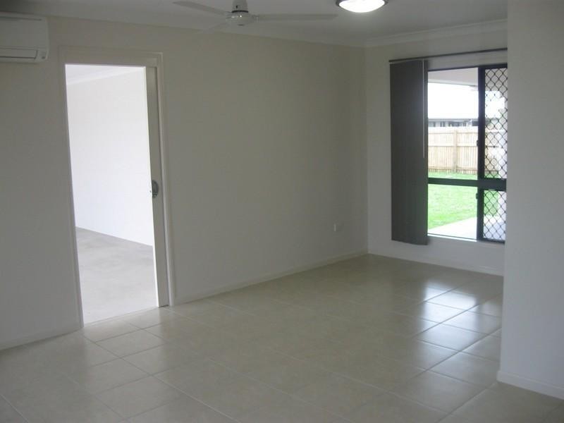 Mount Louisa QLD 4814