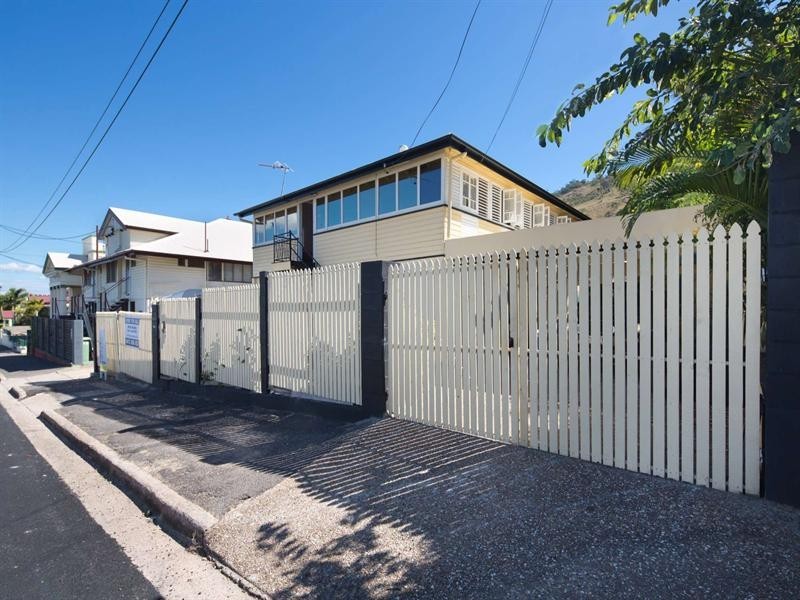 465 Sturt Street, Townsville City QLD 4810
