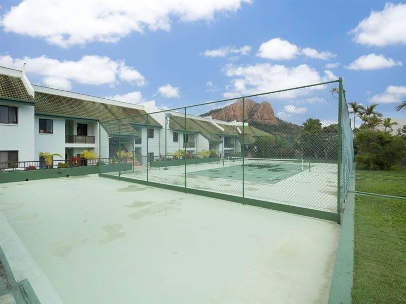 23/7 Hale Street, North Ward QLD 4810