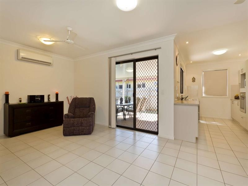 13 Thornbill Close, Kelso QLD 4815