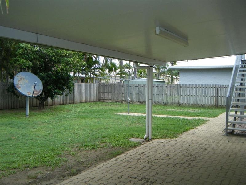 13 Brock Street, Aitkenvale QLD 4814