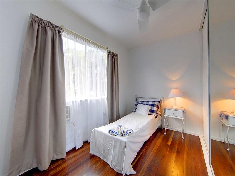 17 Banksia Street, Kirwan QLD 4817