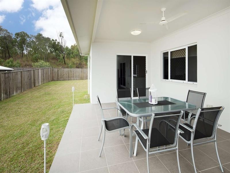 30 Channel Street, Bushland Beach QLD 4818