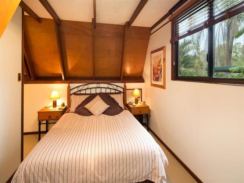 128 The Esplanade, Toolakea QLD 4818