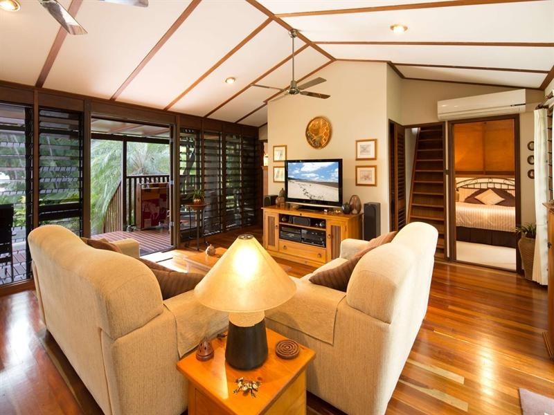 128 The Esplanade, Toolakea QLD 4818