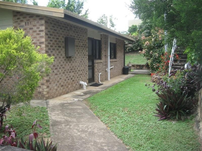 2/20 Eden Street, Belgian Gardens QLD 4810