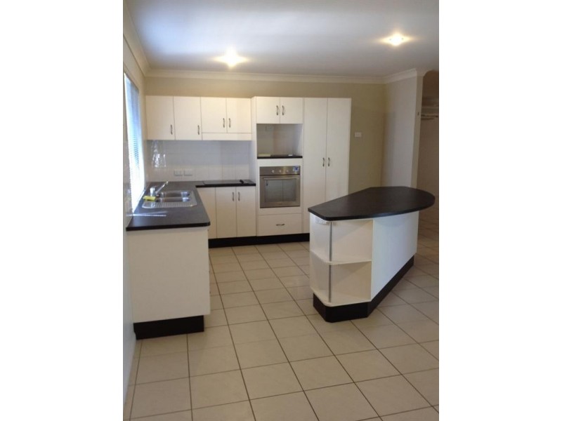 6 Henning Court, Bushland Beach QLD 4818