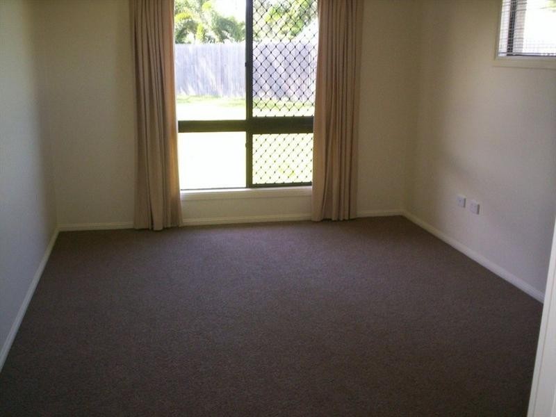 87 Woodwark Drive, Bushland Beach QLD 4818