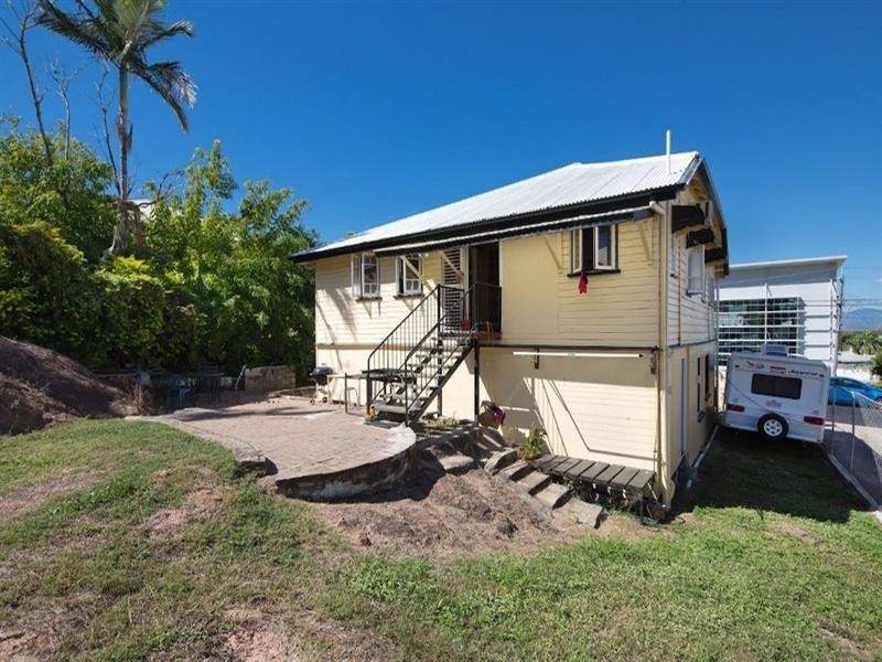465 Sturt Street, Townsville City QLD 4810