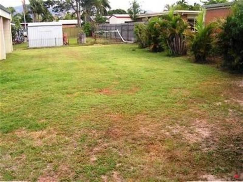 8 Haydon Crescent, Heatley QLD 4814