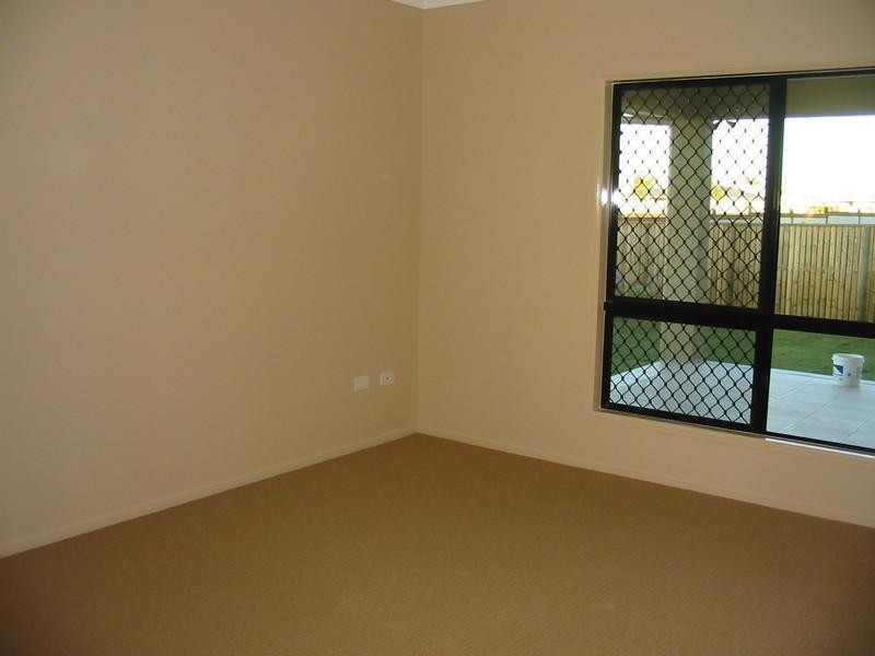 119 Shutehaven Ciruit, Bushland Beach QLD 4818