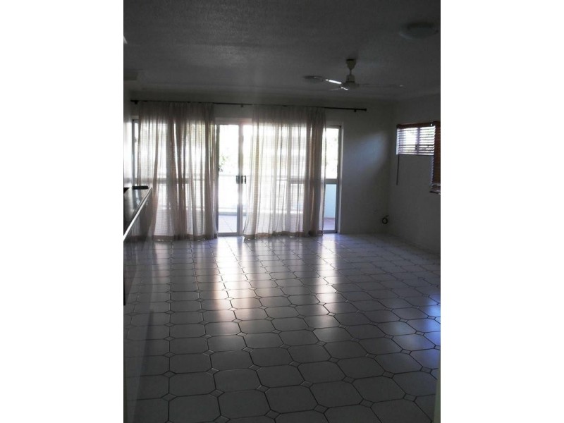 10/6 Alexandra Street, North Ward QLD 4810