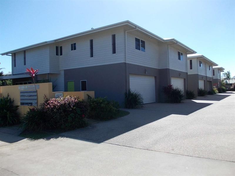 4/11 Watson Street, Rosslea QLD 4812