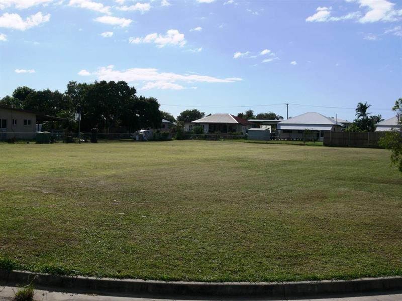 46 Lockheed Street, Garbutt QLD 4814