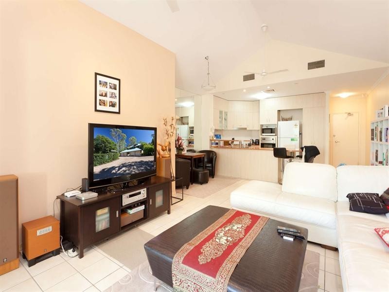 16/2 New England Court, Douglas QLD 4814