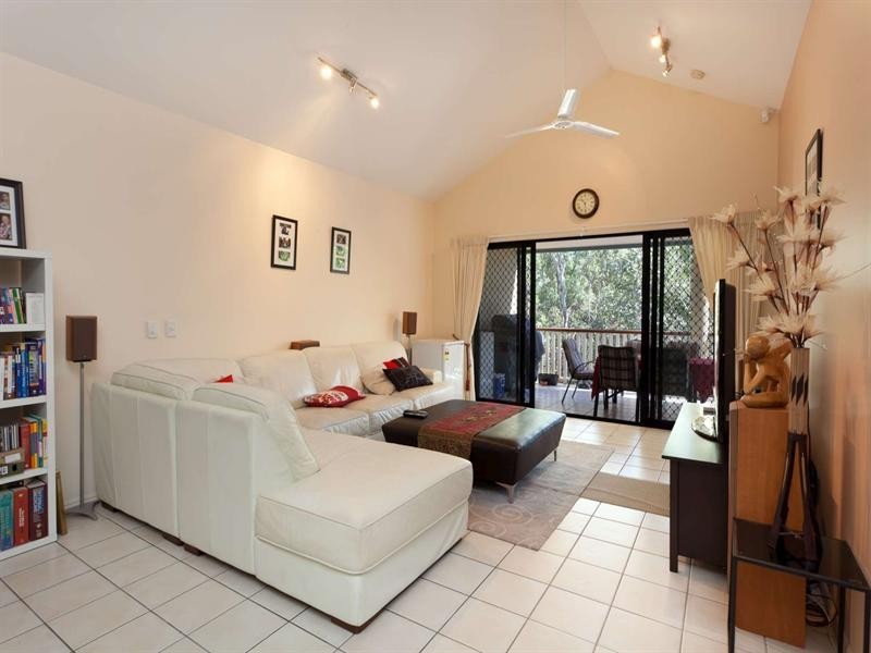 16/2 New England Court, Douglas QLD 4814