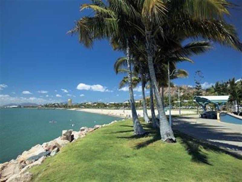 9/108 Mitchell Street, North Ward QLD 4810