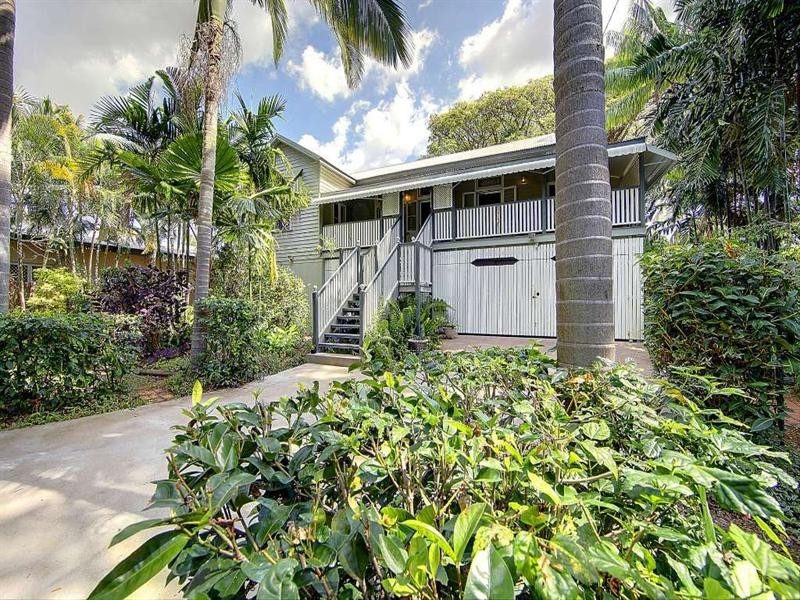 12 Haughton Street, Mundingburra QLD 4812