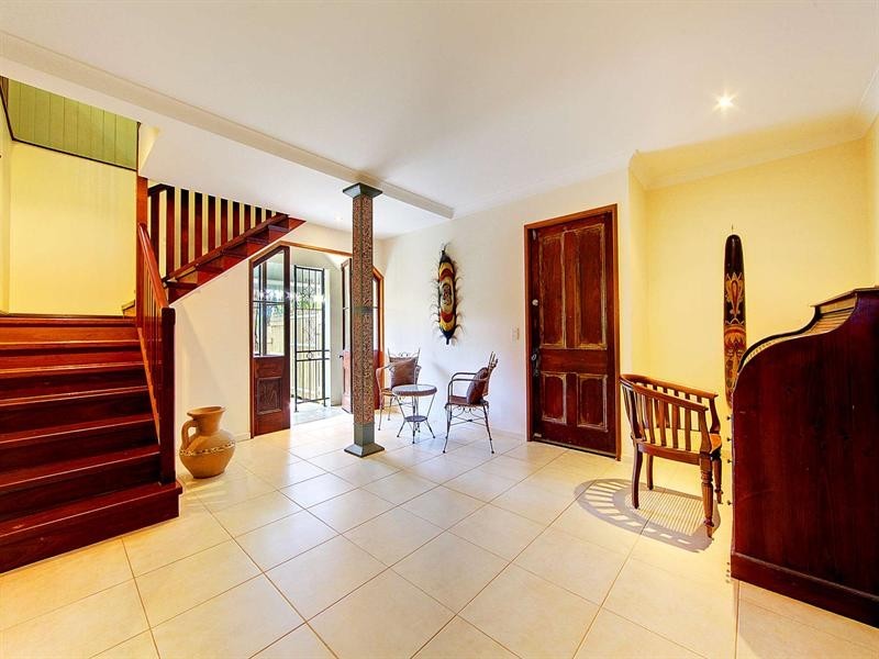 12 Haughton Street, Mundingburra QLD 4812