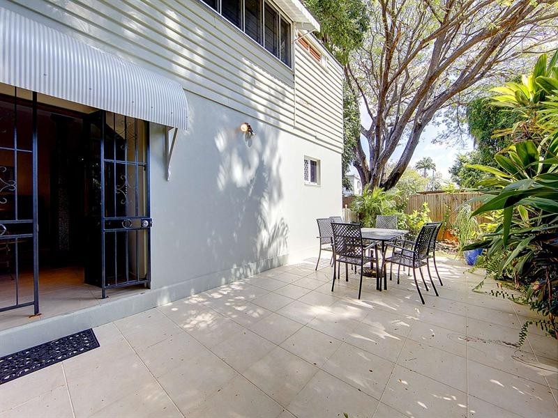 12 Haughton Street, Mundingburra QLD 4812