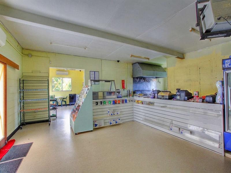 41790 Bruce Highway, Bluewater QLD 4818