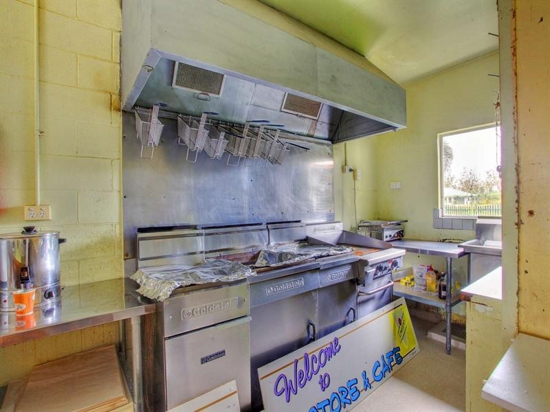 41790 Bruce Highway, Bluewater QLD 4818