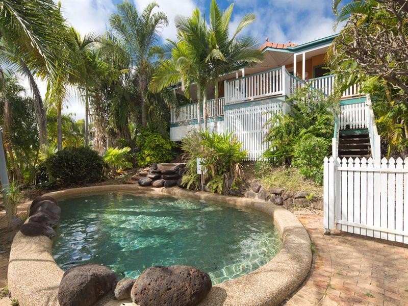 11 Nettleton Street, Mount Louisa QLD 4814