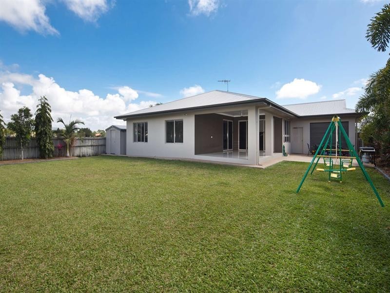 9 Fernbank Parade, Idalia QLD 4811