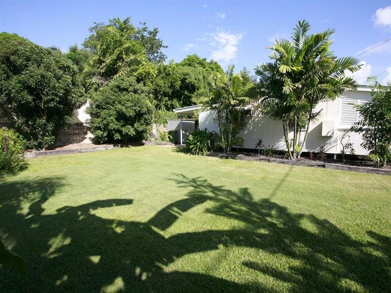 13 Fletcher Street, Townsville City QLD 4810
