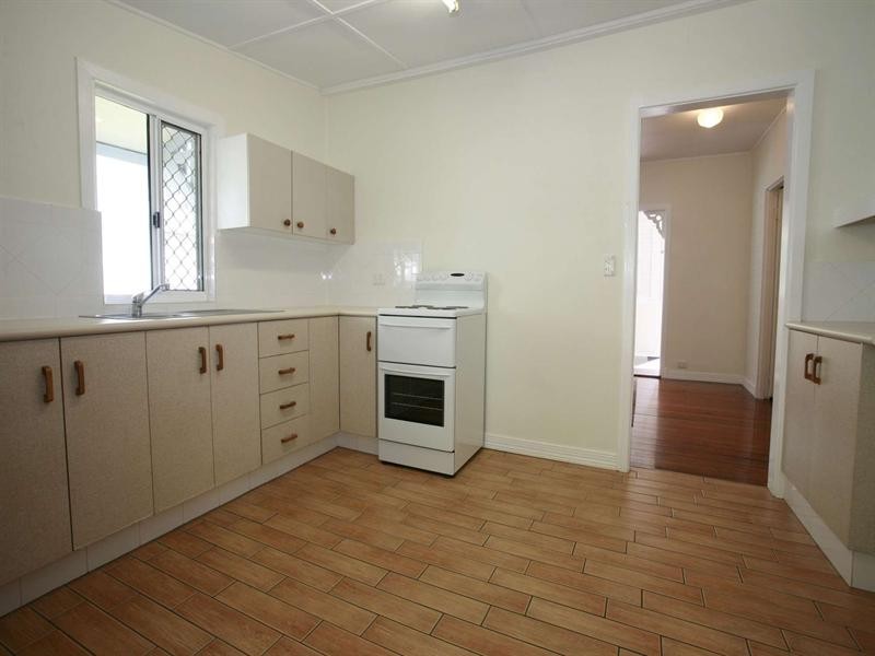 13 Fletcher Street, Townsville City QLD 4810