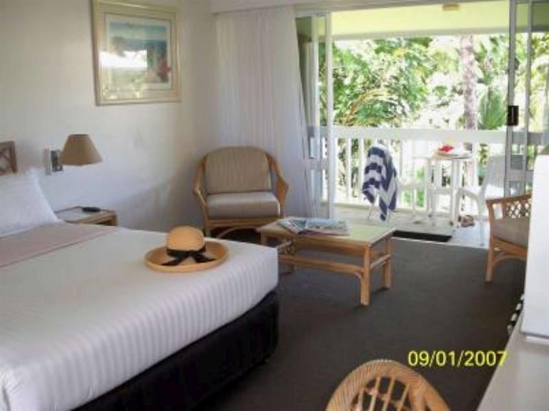 Mackay’s Motel, Mission Beach QLD 4852