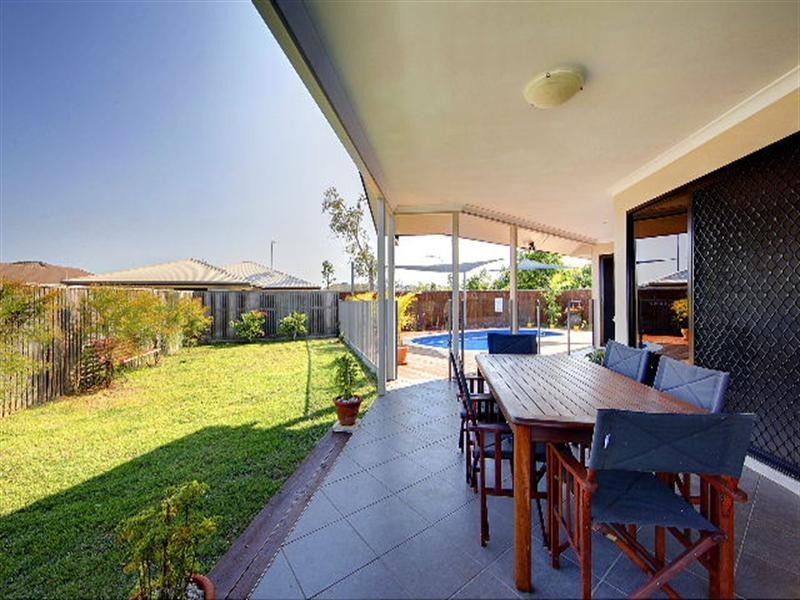 10 Rokeby Court, Bushland Beach QLD 4818