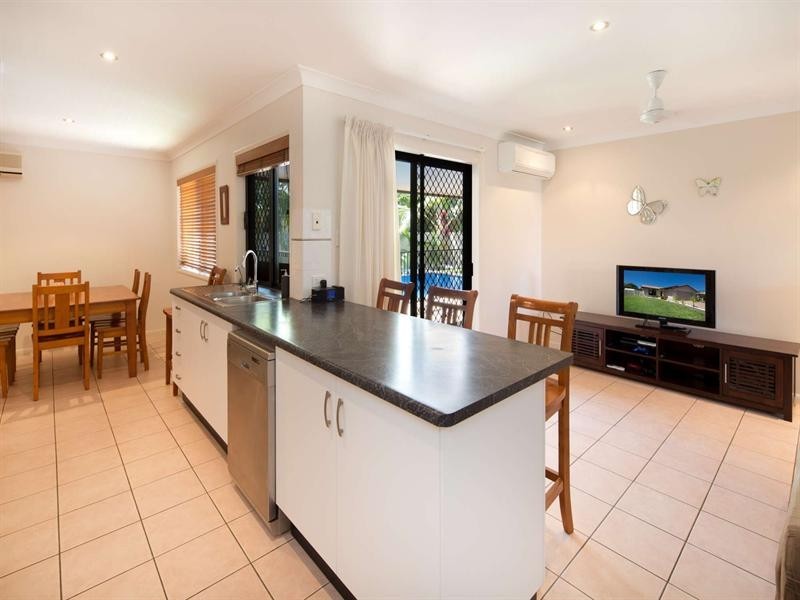 8 Waterford Grove, Idalia QLD 4811